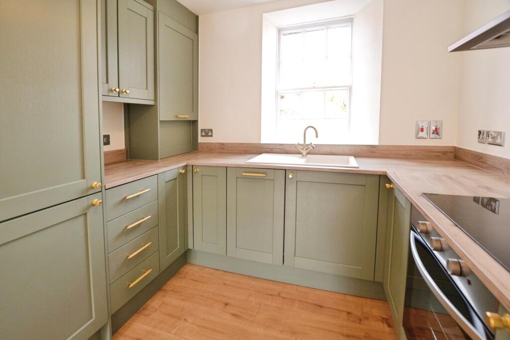 New shaker style kitchen
